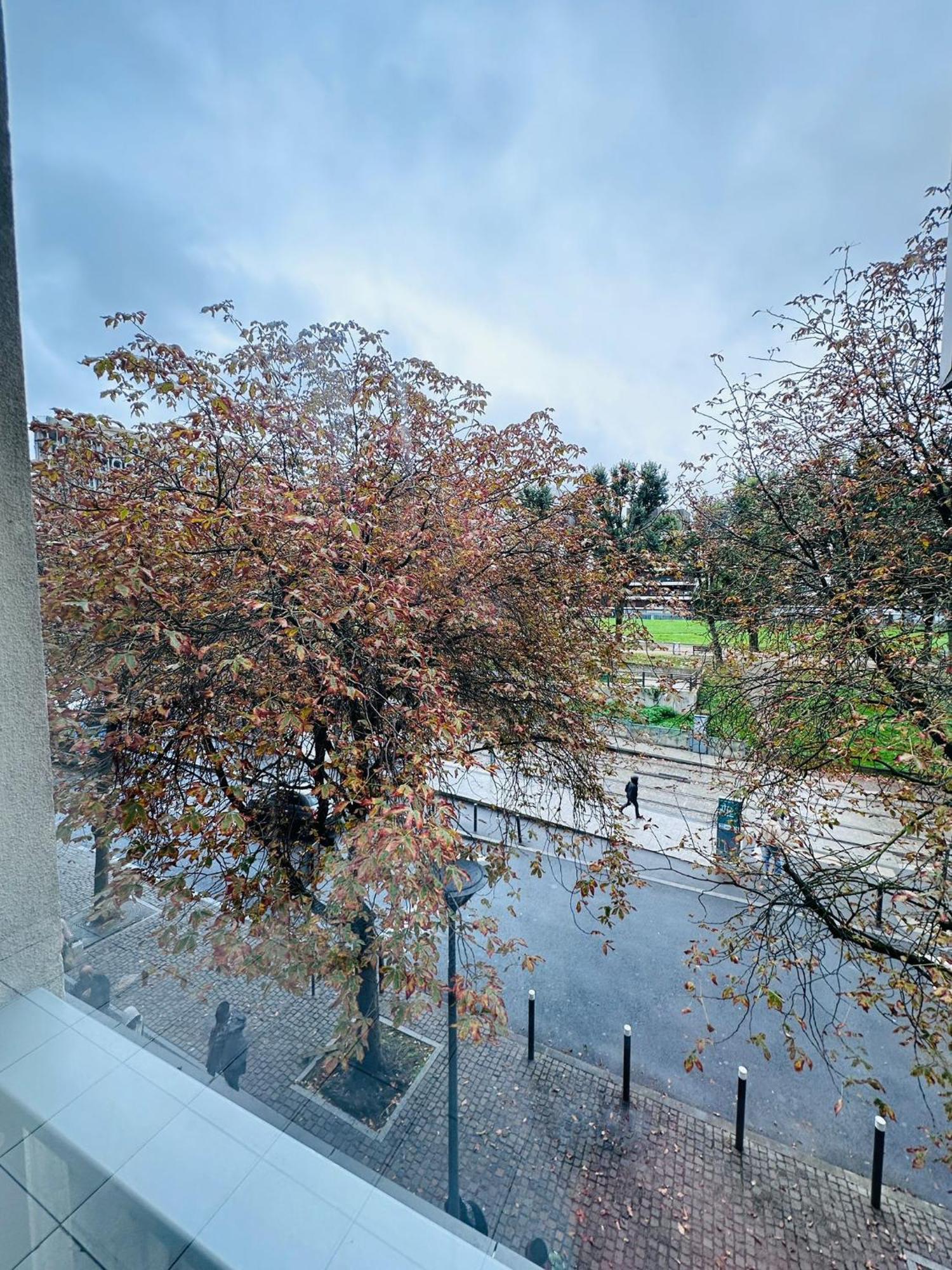 شقة Sri-Indo Bobigny Paris المظهر الخارجي الصورة